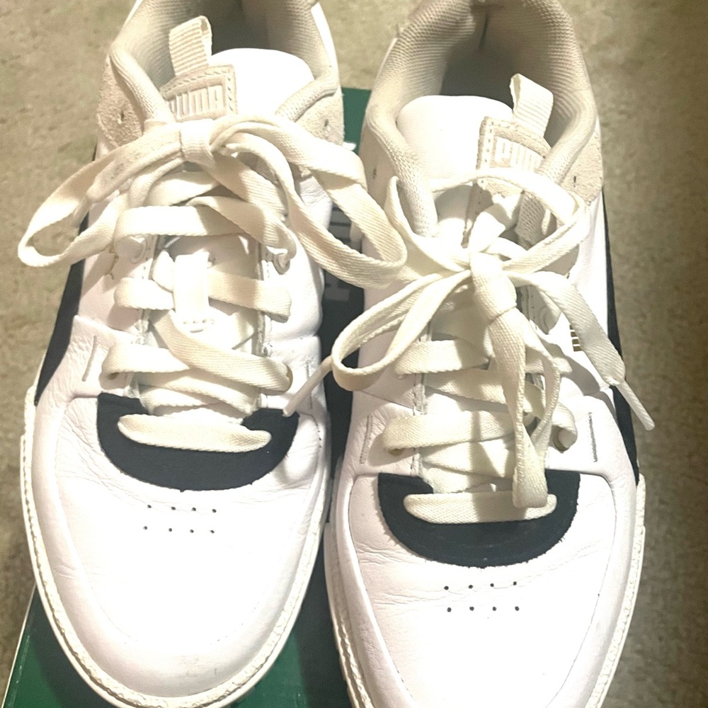 Puma White and Black Sneakers